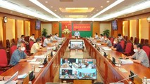 Ông Trần Đức Thắng, Ủy viên TƯ Đảng, Phó Chủ nhiệm UBKTTƯ. lCăn cứ Quy định 22, tại Kỳ họp thứ năm, UBKTTƯ đã quyết định thi hành kỷ luật cảnh cáo với một số tổ chức đảng trực thuộc Thành ủy Hà Nội và Thành ủy TP HCM nhiệm kỳ 2015-2020.