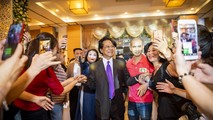 Chế Linh tổ chức sinh nhật “Khoảnh khắc một huyền thoại”