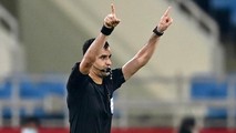 Từ chối 11m cho ĐT Việt Nam, trọng tài người Qatar giải thích thế nào?