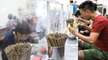 Hà Nội cho phép hàng ăn, quán cà phê phục vụ tại chỗ từ 6h ngày 14/10
