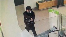 Kẻ dùng súng cướp ngân hàng ở Hải Phòng bỏ lại xe khi trốn chạy