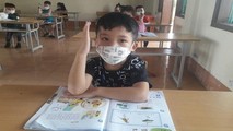 Các em phấn khởi, hăng say phát biểu như học ở Trường