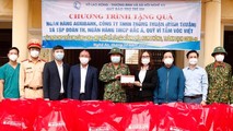 Những suất quà ý nghĩa đã được trao tặng cho các em đang cách ly