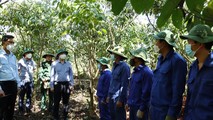 Phó Chủ tịch UBND tỉnh Thừa Thiên Huế động viên các chiến sĩ Đội 192.