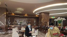 Khách sạn Mường Thanh đạt tiêu chuẩn 5 sao, dịch vụ tiện nghi, hiện đại; sức chứa 1.500 khách, đảm bảo tối đa các chức năng phục vụ sự kiện bóng đá nam SEA Games 31.