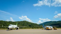Đầu tư nâng cấp sân bay: Cần "liệu cơm gắp mắm"?