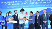 Bản sao Bàn giao bảng điều khiển Hệ thống làm sạch sông ngòi Interceptor™ cho Sở TN&MT TP. Cần Thơ