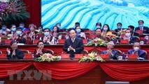 Đoàn Chủ tịch điều hành Đại hội đại biểu toàn quốc các dân tộc thiểu số Việt Nam lần thứ II. (Ảnh: Dương Giang/TTXVN)