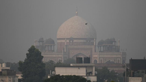 Khói độc bao trùm ở thủ đô New Dehli. Ảnh: AFP (chụp vào ngày 11/11/2021)