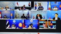 Các đại biểu dự hội nghị.