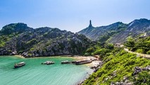Vẻ đẹp của đảo Long Châu, Cát Bà (Ảnh Xuân Thủy)