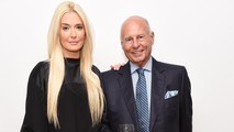 Thomas Girardi và vợ là nữ ca sĩ Erika Jayne đã tiến hành ly hôn giả để tẩu tán tài sản.