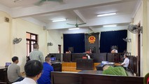 Toàn cảnh phiên xét xử ngày 21/10/2021 tại trụ sở Tòa án nhân dân huyện Nam Sách