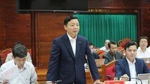 Bộ trưởng Bộ Tài nguyên và Môi trường Trần Hồng Hà phát biểu tại buổi làm việc