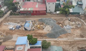 Thanh Trì (Hà Nội): Hạ tầng chưa hoàn thiện, vẫn bán đấu giá cao “ngất ngưởng”