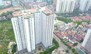 Người dân ở chung cư do Tập đoàn Mường Thanh xây dựng vui mừng trước việc Bộ TN-MT yêu cầu Hà Nội dừng thu hồi sỏ đỏ