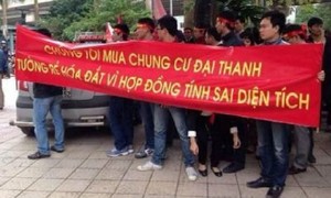 Căng thẳng “cuộc chiến diện tích chung cư”