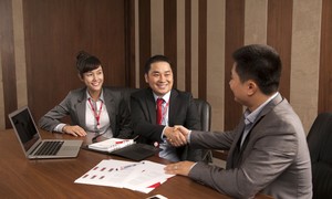 Morgan Stanley, Deutsche Bank AG, Bản Việt hậu thuẫn thương vụ bán cổ phiếu của Techcombank
