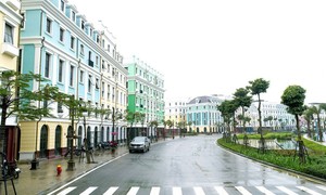 Du lịch tăng trưởng chưa từng thấy tạo nên sức nóng cho BĐS du lịch Hạ Long