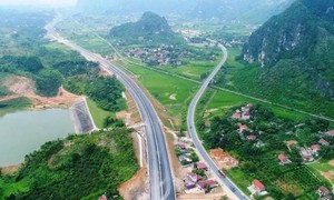 Cao tốc Đồng Đăng - Trà Lĩnh sẽ nối vào cao tốc Bắc Giang - Lạng Sơn - Hữu Nghị tạo tuyến cao tốc thông suốt từ Hà Nội đến Cao Bằng.