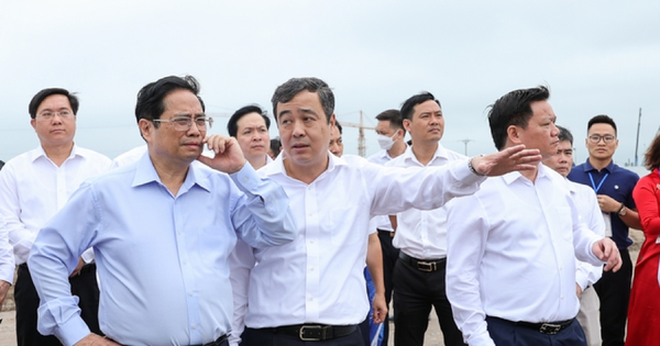 thumbnail - Thủ tướng Phạm Minh Chính khảo sát một số dự án lớn tại Thái Bình