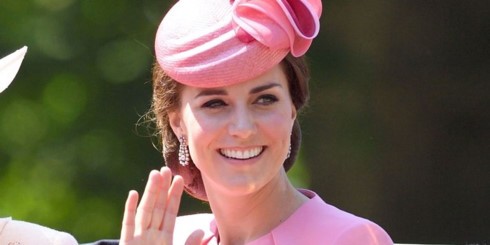 giải mã nguồn gốc sợi dây chuyền pippa tặng công nương kate middleton hình 1 giai ma nguon goc soi day chuyen pippa tang cong nuong kate middleton hinh 1