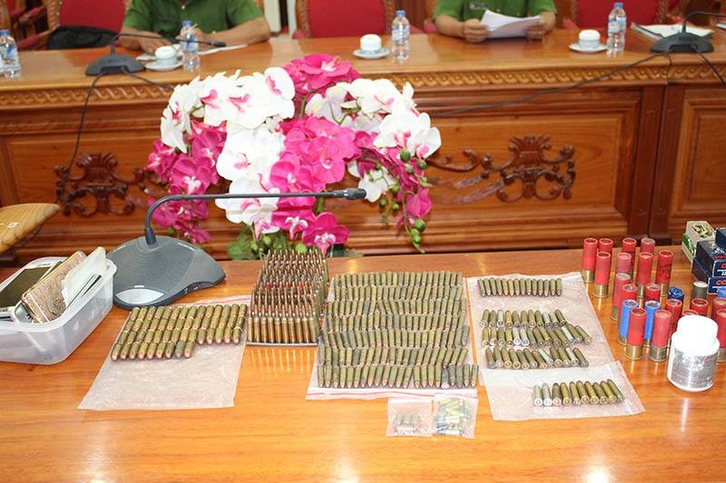 súng, súng quân dụng, Cần Thơ, bắt giữ súng, súng quân dụng, Cần Thơ, bắt giữ