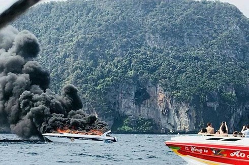 thái lan nổ tàu cao tốc chở du khách làm nhiều người bị thương hình 1 thai lan no tau cao toc cho du khach lam nhieu nguoi bi thuong hinh 1