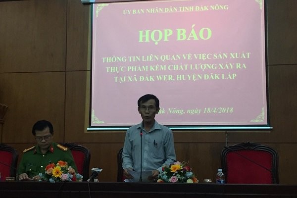 {title} Cà phê bẩn,Đắk Nông,Thực phẩm bẩn,Cà phê ngâm pin,Họp báo