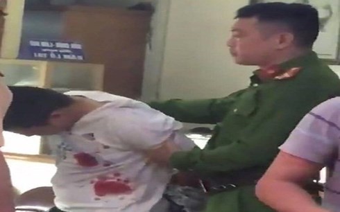 hà nội bắt nghi phạm dùng súng cướp tiệm vàng trong đêm hình 1 ha noi bat nghi pham dung sung cuop tiem vang trong dem hinh 1