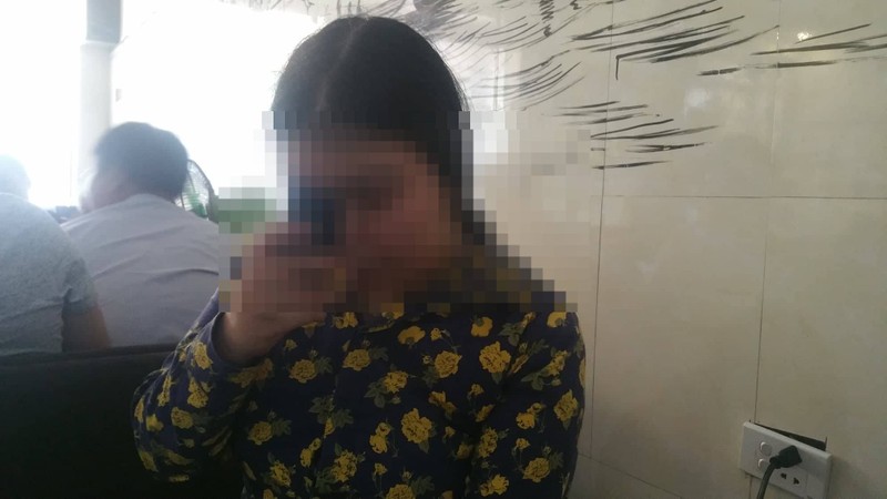 {title} Khởi tố vụ án cựu cán bộ công an hiếp dâm bé 6 tuổi