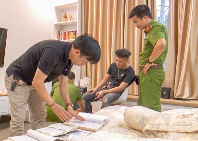 Đường dây cá độ 32 triệu USD ở Đà Nẵng ảnh 2 Duong day ca do 32 trieu USD o Da Nang anh 2
