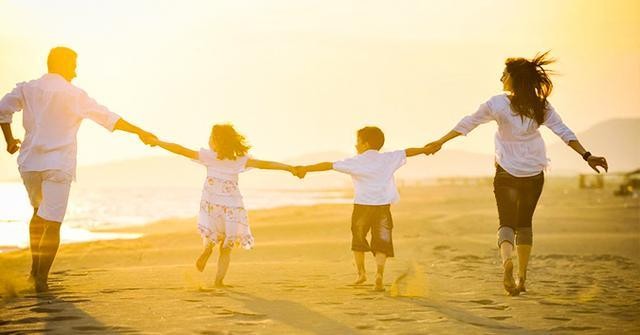 Bố mẹ đã hướng con biết nâng niu giá trị cuộc sống.