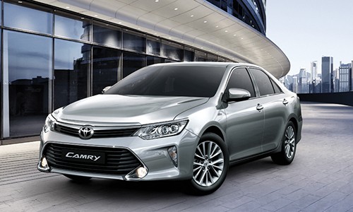 Camry phiên bản 2017 tại Việt Nam.