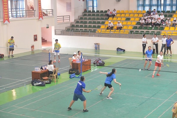 Khai mạc Giao lưu thể thao Tòa án hai nước Việt Nam – Lào Khai mạc Giao lưu thể thao Tòa án hai nước Việt Nam – Lào