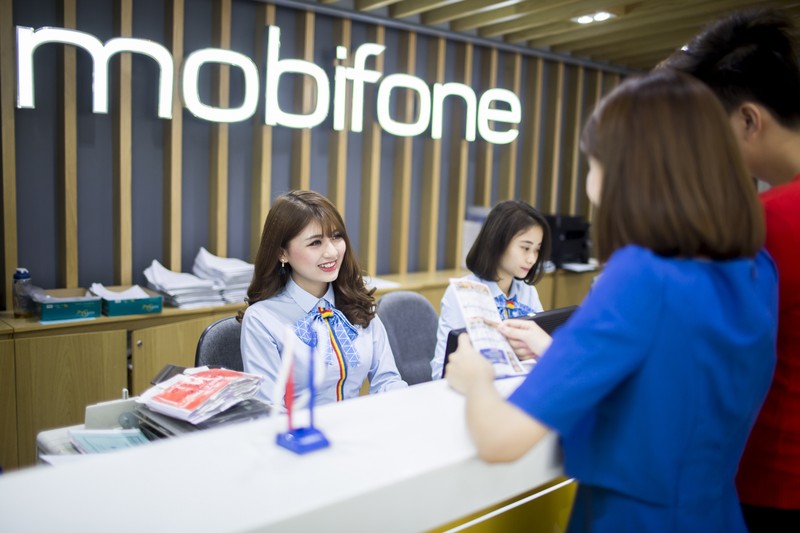 Xách balo lên ngao du khắp nơi cùng share data Roaming