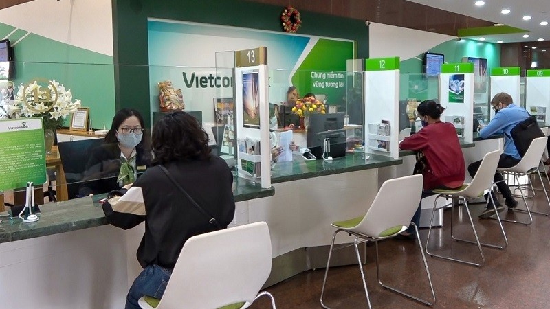 Thống đốc NHNN yêu cầu tạo thuận lợi cho các DN, người dân tiếp cận gói hỗ trợ tín dụng ngân hàng. (Ảnh minh họa)