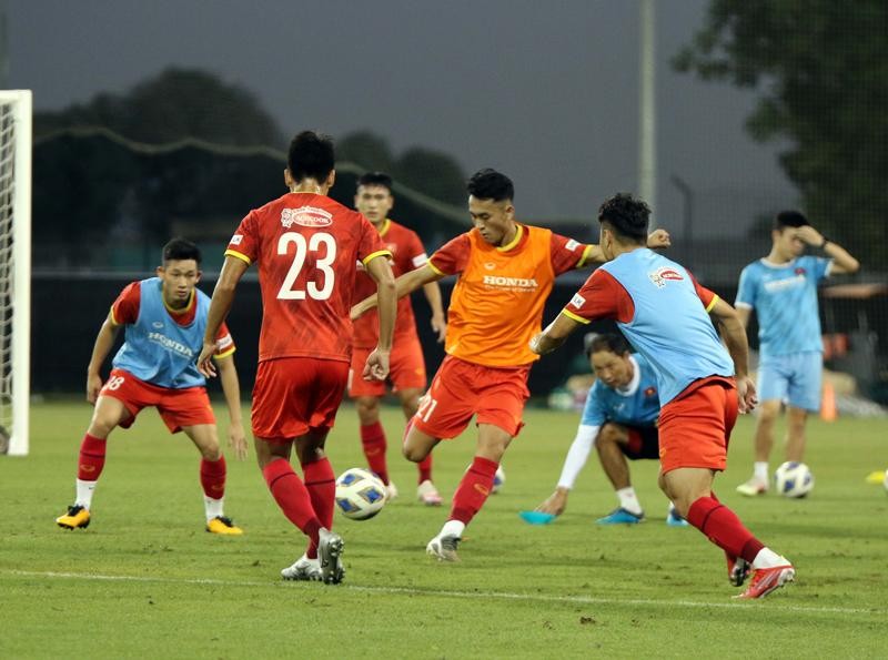 ĐT U23 Việt Nam dốc sức tập luyện tại UAE, hướng tới Vòng loại U23 châu Á 2022