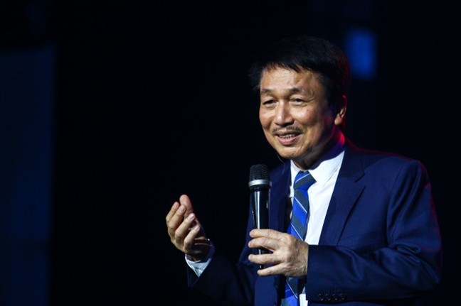 Ca sĩ, khán giả nói gì về việc Ngọc Anh hét giá cát sê 10.000 USD? hình ảnh 1 ca si, khan gia noi gi ve viec ngoc anh het gia cat se 10.000 usd? hinh anh 1
