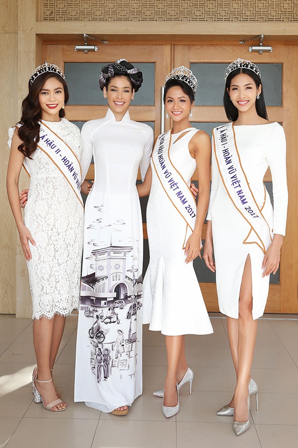 HHen Niê và hai Á hậu đọ sắc cùng Miss Universe 2008 Dayana Mendoza - 4