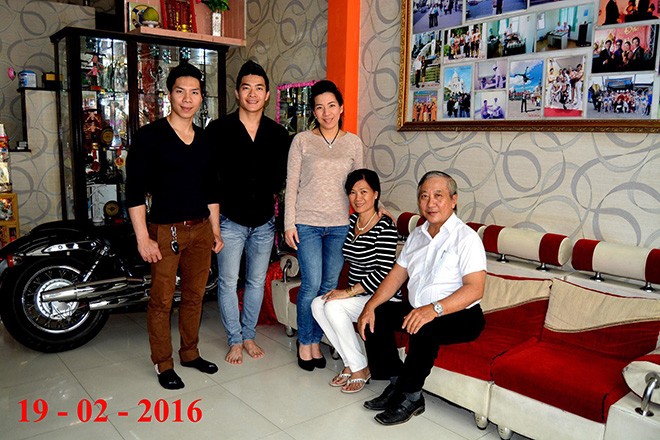 Chị gái Quốc Cơ, Quốc Nghiệp: "Khuyên 2 em bỏ nghề để tôi nuôi suốt đời" hình ảnh 3 chi gai quoc co, quoc nghiep: "khuyen 2 em bo nghe de toi nuoi suot doi" hinh anh 3