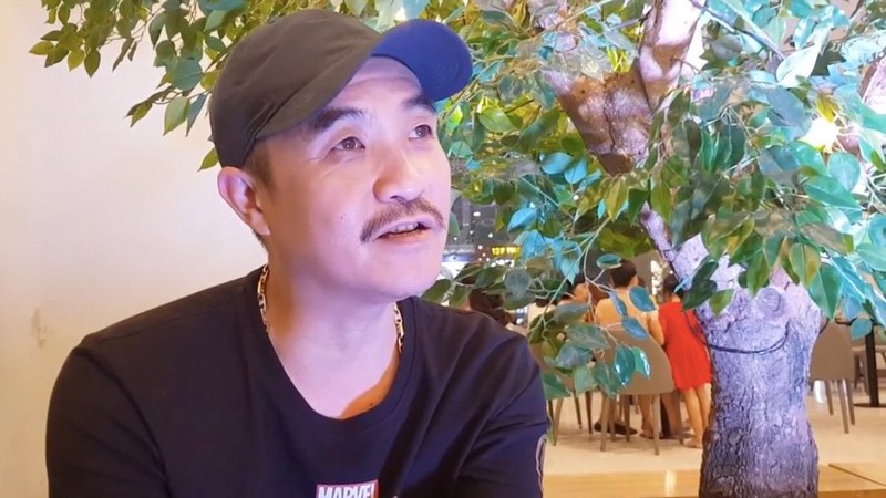 Quốc Quân: 'Tôi đã ly dị vợ và nhận nuôi con' Quốc Quân: 'Tôi đã ly dị vợ và nhận nuôi con'