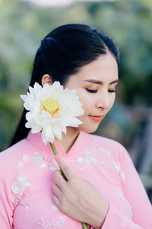 {title} Hoa hậu Ngọc Hân: Người đẹp sợ gì ế, quan trọng là lấy ai