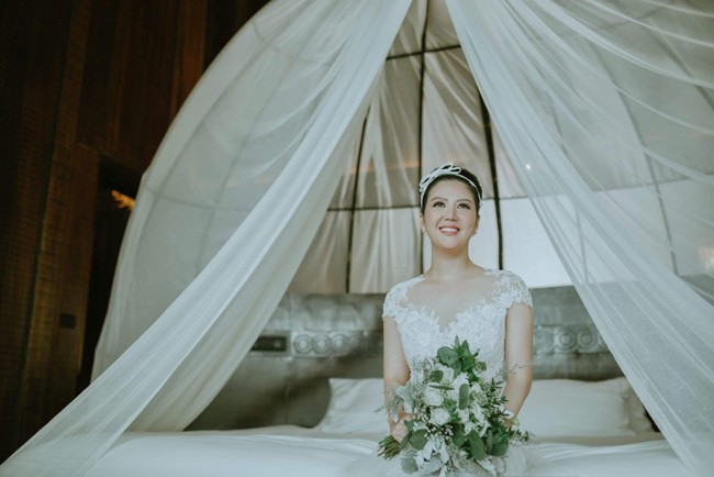 Nữ ca sỹ lấy Thứ trưởng Bộ Tài chính hơn 17 tuổi hé lộ cuộc sống vợ chồng son hình ảnh 5 nu ca sy lay thu truong bo tai chinh hon 17 tuoi he lo cuoc song vo chong son hinh anh 5