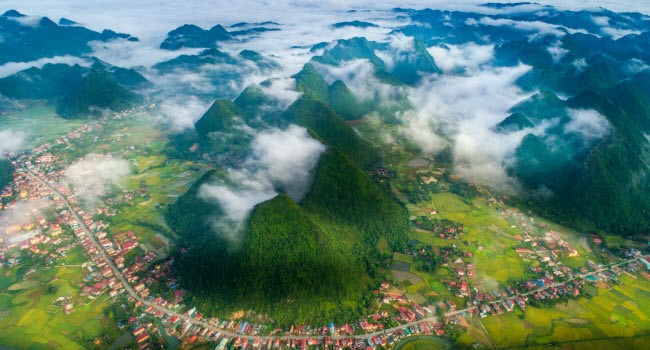 Hàng triệu người sững sờ sau khi báo Tây chia sẻ loạt ảnh Việt Nam đẹp mê hồn hình ảnh 3 hang trieu nguoi sung so sau khi bao tay chia se loat anh viet nam dep me hon hinh anh 3