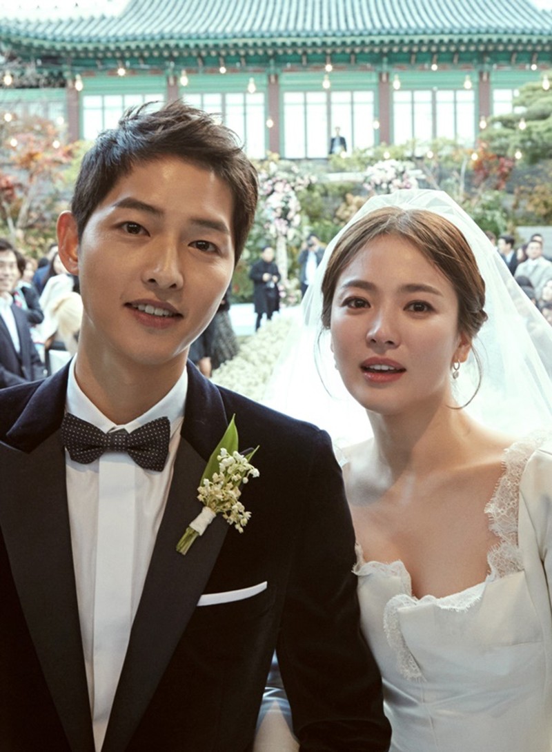 Song Hye Kyo đăng hình đầy ẩn ý trước tin chồng ngoại tình với bạn thân hình ảnh 2 song hye kyo dang hinh day an y truoc tin chong ngoai tinh voi ban than hinh anh 2