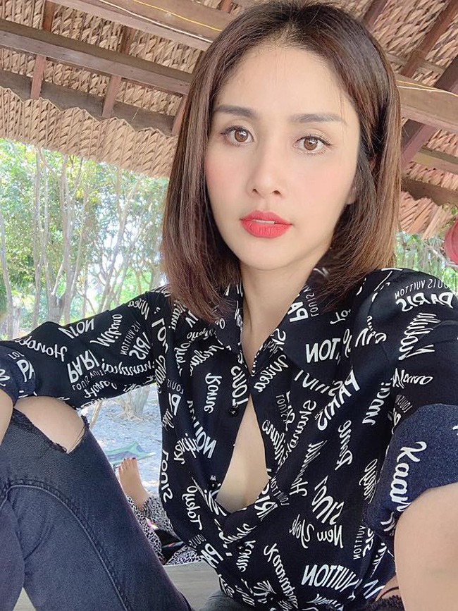Cuộc sống những người đẹp Việt từng phải đi vay nợ hình ảnh 18 cuoc song nhung nguoi dep viet tung phai di vay no hinh anh 18