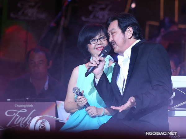 Vợ chồng nghệ sĩ trong một chương trình hồi 2014.