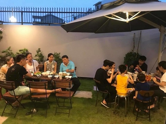 Người đẹp khiến Trường Giang mê mẩn: Chồng cưng như trứng mỏng, ở biệt thự thênh thang hình ảnh 19 nguoi dep khien truong giang me man: chong cung nhu trung mong, o biet thu thenh thang hinh anh 19