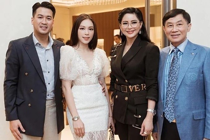 Linh Rin gặp gỡ gia đình bạn trai.